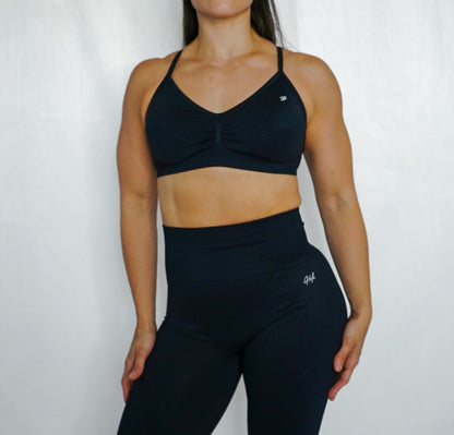 KISS FRONT SEAMLESS SPORTS BRA